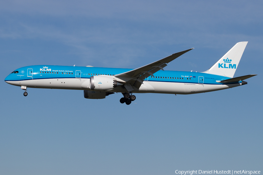 KLM - Royal Dutch Airlines Boeing 787-9 Dreamliner (PH-BHP) | Photo 516797