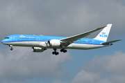 KLM - Royal Dutch Airlines Boeing 787-9 Dreamliner (PH-BHP) at  Amsterdam - Schiphol, Netherlands