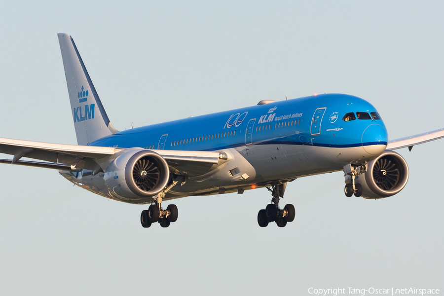 KLM - Royal Dutch Airlines Boeing 787-9 Dreamliner (PH-BHP) | Photo 600433