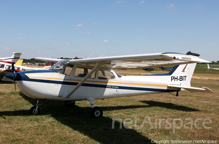 (Private) Cessna F172N Skyhawk II (PH-BIT) | Photo 252075