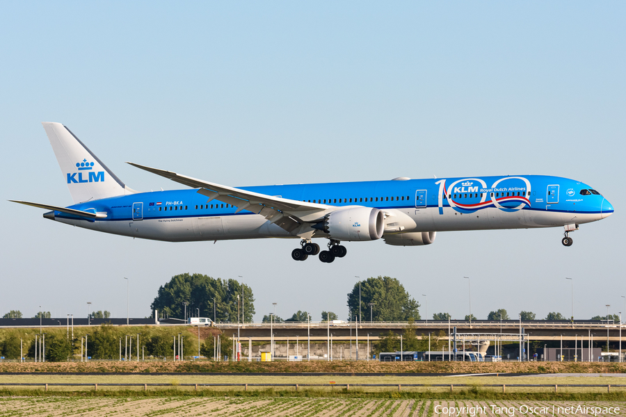 KLM - Royal Dutch Airlines Boeing 787-10 Dreamliner (PH-BKA) | Photo 387656