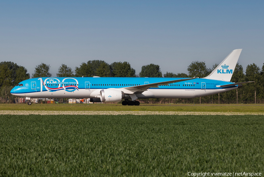 KLM - Royal Dutch Airlines Boeing 787-10 Dreamliner (PH-BKA) | Photo 508394