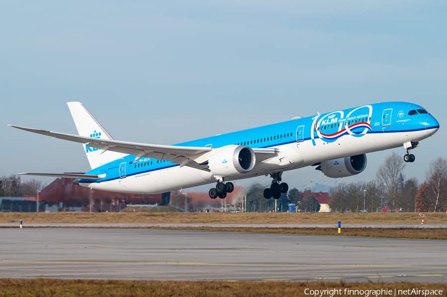 KLM - Royal Dutch Airlines Boeing 787-10 Dreamliner (PH-BKA) | Photo 661746