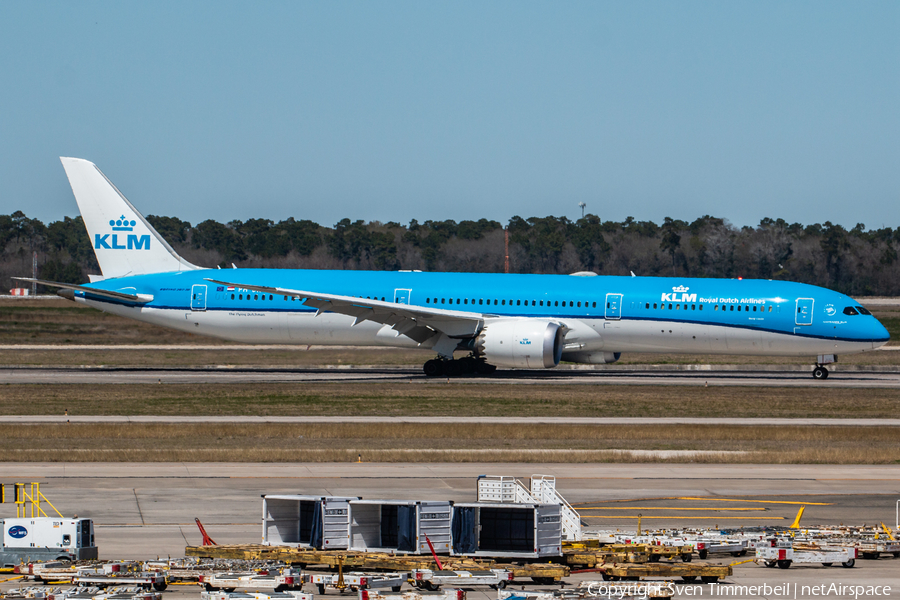 KLM - Royal Dutch Airlines Boeing 787-10 Dreamliner (PH-BKC) | Photo 500887