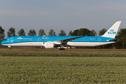 KLM - Royal Dutch Airlines Boeing 787-10 Dreamliner (PH-BKD) at  Amsterdam - Schiphol, Netherlands