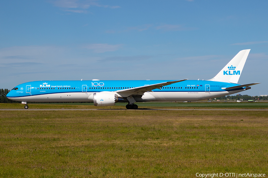 KLM - Royal Dutch Airlines Boeing 787-10 Dreamliner (PH-BKF) | Photo 387813