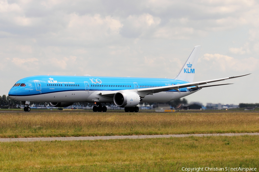 KLM - Royal Dutch Airlines Boeing 787-10 Dreamliner (PH-BKF) | Photo 389628