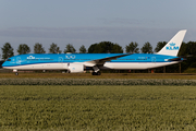 KLM - Royal Dutch Airlines Boeing 787-10 Dreamliner (PH-BKG) at  Amsterdam - Schiphol, Netherlands