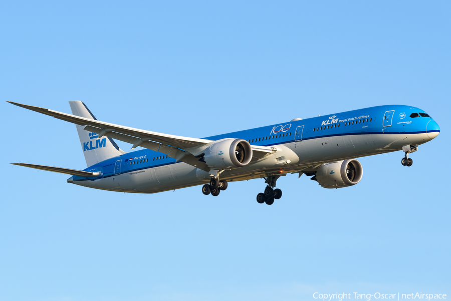 KLM - Royal Dutch Airlines Boeing 787-10 Dreamliner (PH-BKG) | Photo 447981