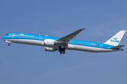 KLM - Royal Dutch Airlines Boeing 787-10 Dreamliner (PH-BKG) at  Amsterdam - Schiphol, Netherlands