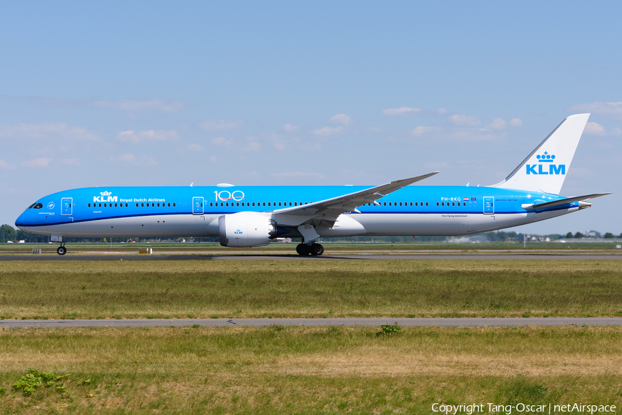 KLM - Royal Dutch Airlines Boeing 787-10 Dreamliner (PH-BKG) | Photo 637043