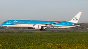 KLM - Royal Dutch Airlines Boeing 787-10 Dreamliner (PH-BKH) at  Amsterdam - Schiphol, Netherlands