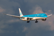 KLM - Royal Dutch Airlines Boeing 787-10 Dreamliner (PH-BKI) at  Amsterdam - Schiphol, Netherlands