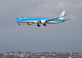 KLM - Royal Dutch Airlines Boeing 787-10 Dreamliner (PH-BKK) at  Los Angeles - International, United States