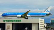 KLM - Royal Dutch Airlines Boeing 787-10 Dreamliner (PH-BKM) at  Taipei - Taoyuan, Taiwan