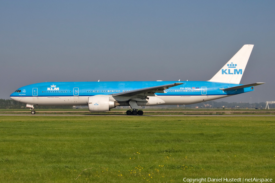 KLM - Royal Dutch Airlines Boeing 777-206(ER) (PH-BQA) | Photo 547019