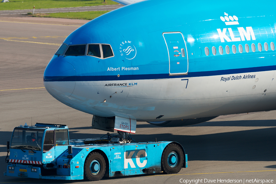 KLM - Royal Dutch Airlines Boeing 777-206(ER) (PH-BQA) | Photo 76640