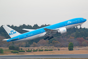 KLM - Royal Dutch Airlines Boeing 777-206(ER) (PH-BQC) at  Tokyo - Narita International, Japan