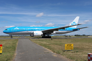 KLM - Royal Dutch Airlines Boeing 777-206(ER) (PH-BQD) at  Amsterdam - Schiphol, Netherlands