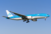 KLM - Royal Dutch Airlines Boeing 777-206(ER) (PH-BQD) at  Amsterdam - Schiphol, Netherlands