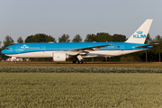 KLM - Royal Dutch Airlines Boeing 777-206(ER) (PH-BQE) at  Amsterdam - Schiphol, Netherlands