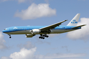 KLM - Royal Dutch Airlines Boeing 777-206(ER) (PH-BQE) at  Amsterdam - Schiphol, Netherlands