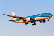 KLM - Royal Dutch Airlines Boeing 777-206(ER) (PH-BQE) at  Amsterdam - Schiphol, Netherlands