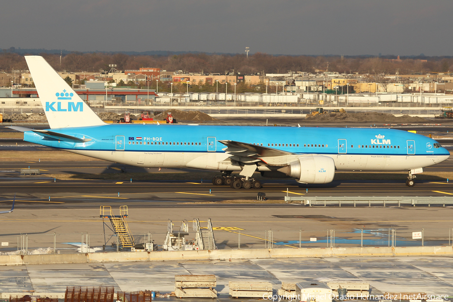 KLM - Royal Dutch Airlines Boeing 777-206(ER) (PH-BQE) | Photo 170246
