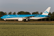 KLM - Royal Dutch Airlines Boeing 777-206(ER) (PH-BQG) at  Amsterdam - Schiphol, Netherlands