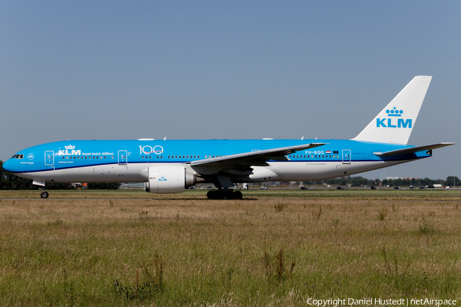 KLM - Royal Dutch Airlines Boeing 777-206(ER) (PH-BQG) | Photo 411853