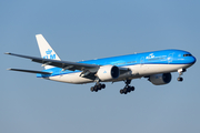 KLM - Royal Dutch Airlines Boeing 777-206(ER) (PH-BQG) at  Amsterdam - Schiphol, Netherlands