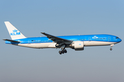 KLM - Royal Dutch Airlines Boeing 777-206(ER) (PH-BQG) at  Amsterdam - Schiphol, Netherlands