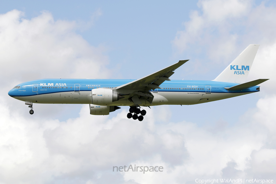 KLM - Royal Dutch Airlines Boeing 777-206(ER) (PH-BQH) | Photo 520703
