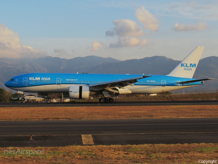 KLM - Royal Dutch Airlines Boeing 777-206(ER) (PH-BQH) | Photo 377542