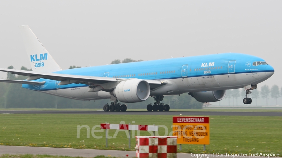 KLM - Royal Dutch Airlines Boeing 777-206(ER) (PH-BQK) | Photo 216548
