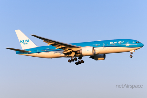 KLM - Royal Dutch Airlines Boeing 777-206(ER) (PH-BQK) at  Amsterdam - Schiphol, Netherlands