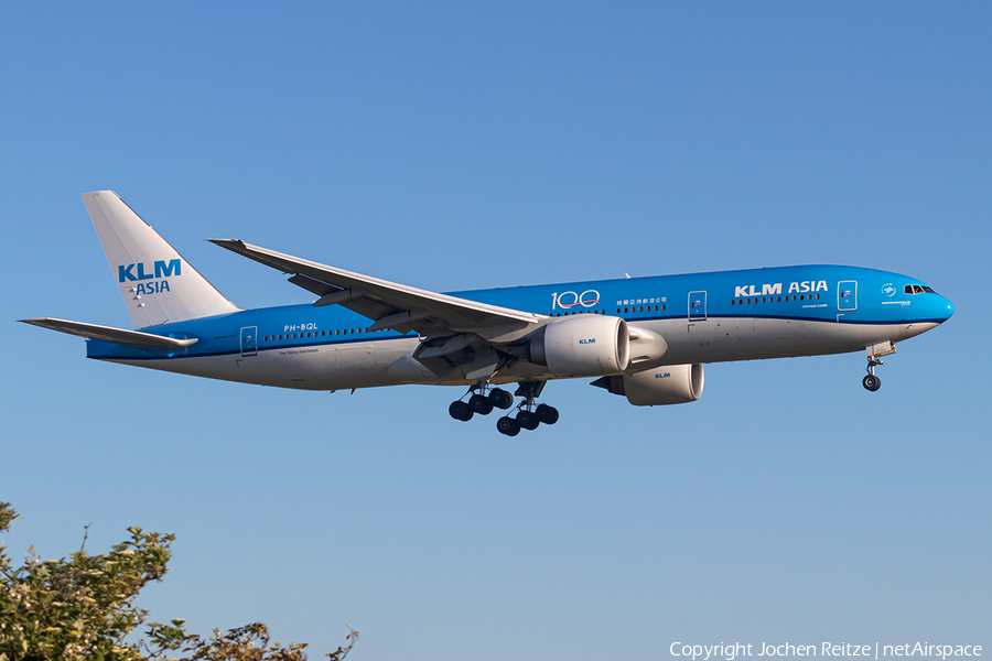 KLM - Royal Dutch Airlines Boeing 777-206(ER) (PH-BQL) | Photo 387457