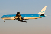 KLM - Royal Dutch Airlines Boeing 777-206(ER) (PH-BQM) at  Amsterdam - Schiphol, Netherlands