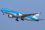 KLM - Royal Dutch Airlines Boeing 777-206(ER) (PH-BQN) at  Amsterdam - Schiphol, Netherlands