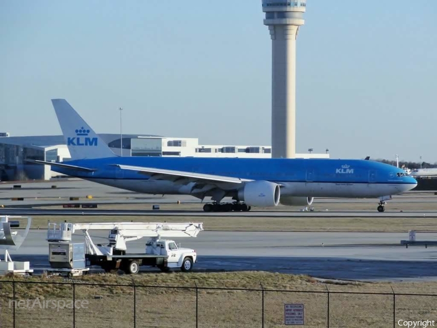 KLM - Royal Dutch Airlines Boeing 777-206(ER) (PH-BQN) | Photo 76889