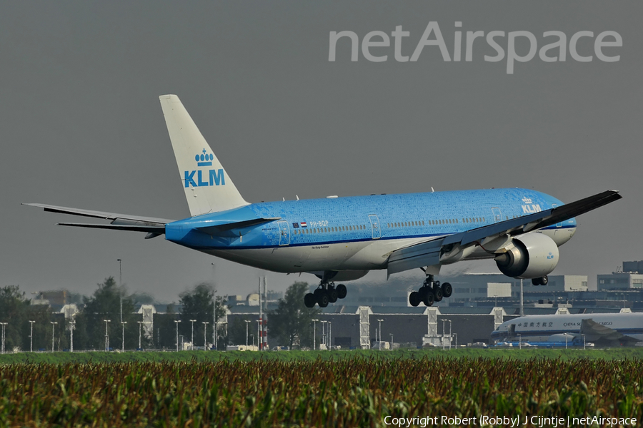 KLM - Royal Dutch Airlines Boeing 777-206(ER) (PH-BQP) | Photo 26059