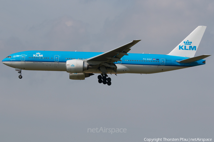 KLM - Royal Dutch Airlines Boeing 777-206(ER) (PH-BQP) | Photo 82200
