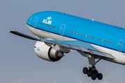 KLM - Royal Dutch Airlines Boeing 777-206(ER) (PH-BQP) at  Amsterdam - Schiphol, Netherlands