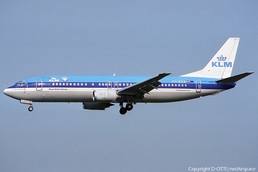 KLM - Royal Dutch Airlines Boeing 737-406 (PH-BTA) | Photo 190644