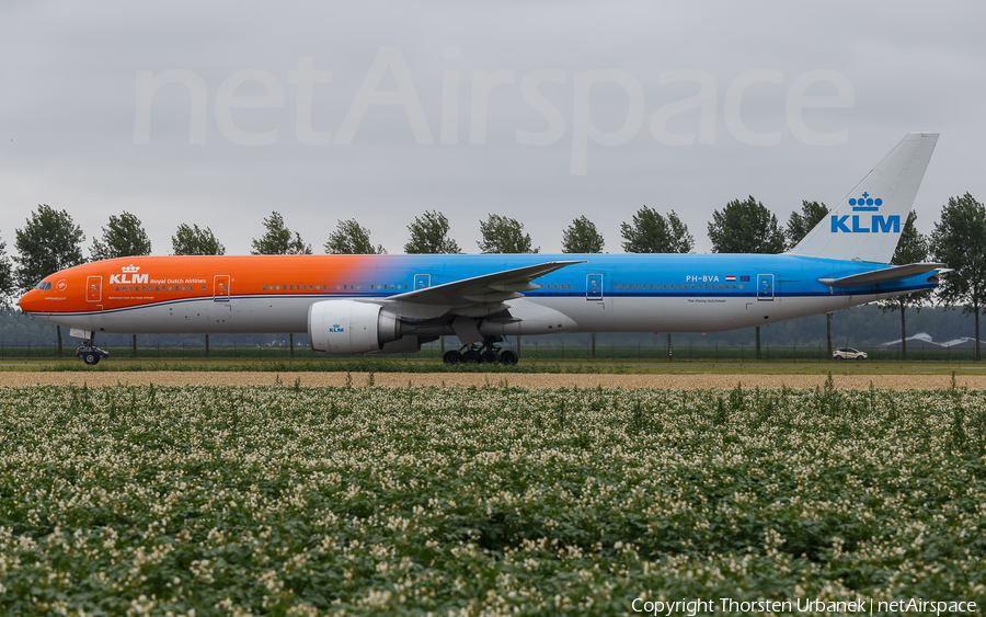 KLM - Royal Dutch Airlines Boeing 777-306(ER) (PH-BVA) | Photo 175624