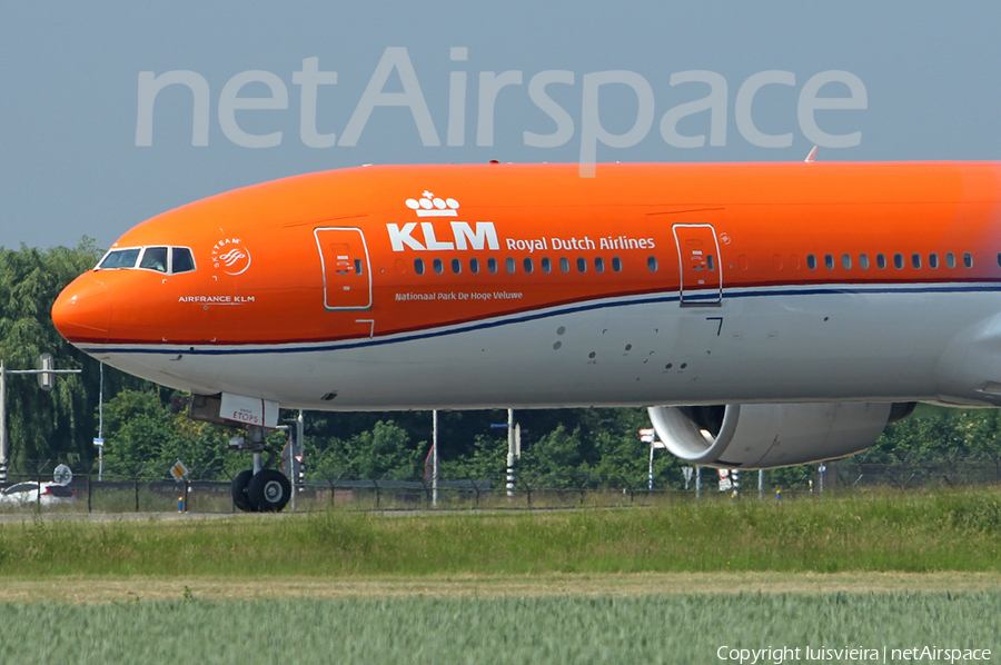 KLM - Royal Dutch Airlines Boeing 777-306(ER) (PH-BVA) | Photo 246667