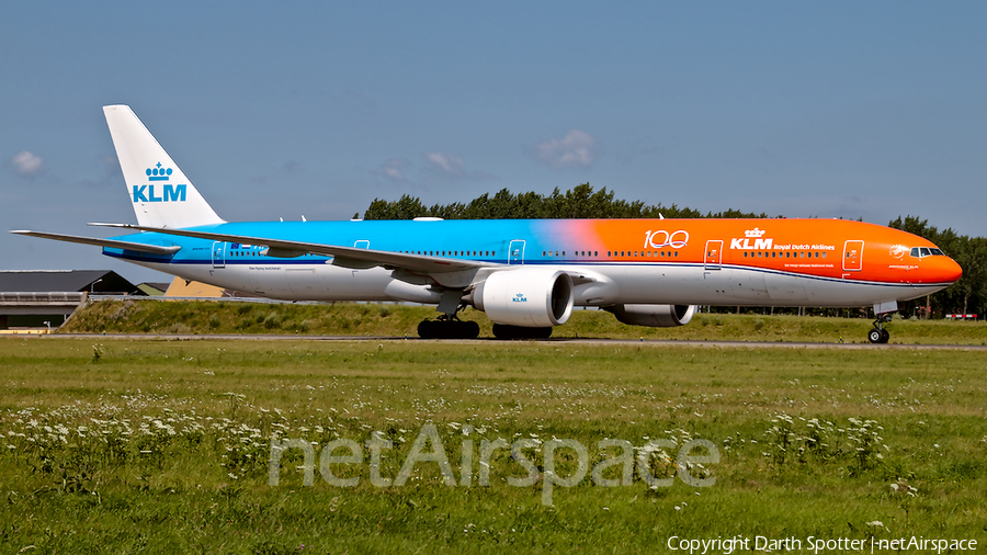 KLM - Royal Dutch Airlines Boeing 777-306(ER) (PH-BVA) | Photo 376146
