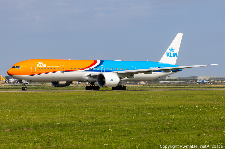KLM - Royal Dutch Airlines Boeing 777-306(ER) (PH-BVA) | Photo 634698