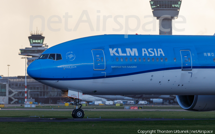 KLM - Royal Dutch Airlines Boeing 777-306(ER) (PH-BVB) | Photo 200867