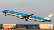 KLM - Royal Dutch Airlines Boeing 777-306(ER) (PH-BVB) at  Amsterdam - Schiphol, Netherlands